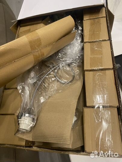 Люстра потолочная новая