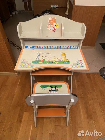 Детский письменный стол-парта со стулом