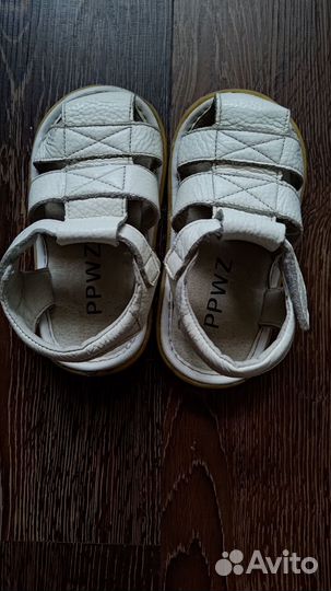 Сандалии для девочки