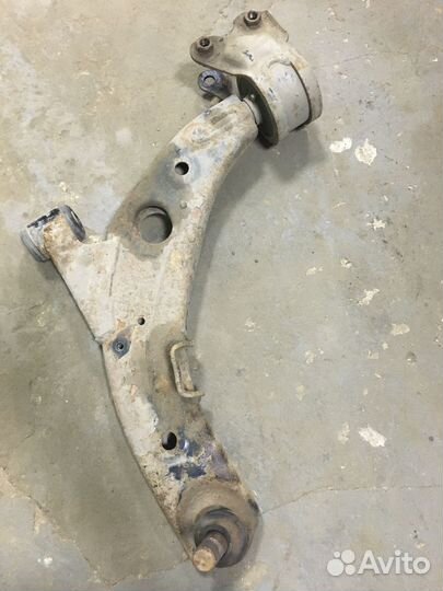 Рычаг передний левый Mazda CX 7