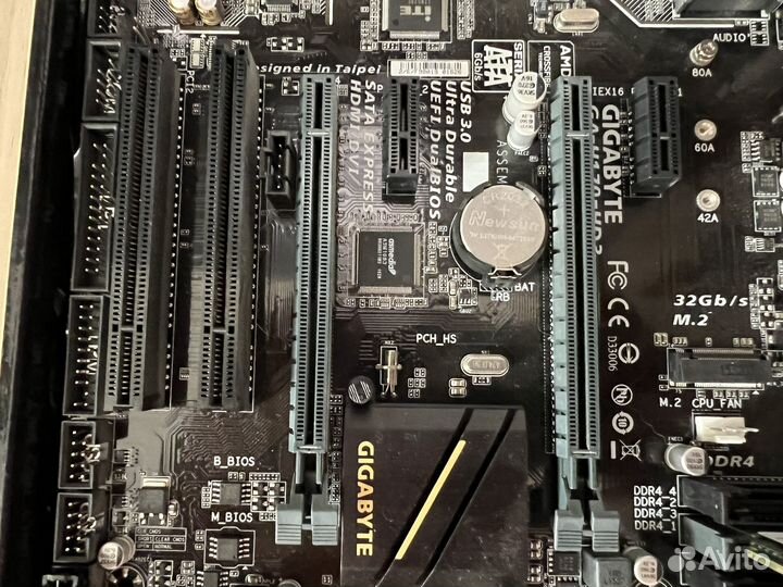 Core i7 7700 + Gigabyte H170-HD3 + 16 GB DDR4