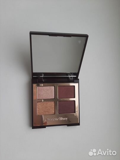 Тени Charlotte Tilbury Luxury Palette Vintage Vamp