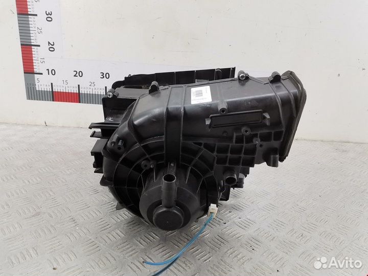 Моторчик печки для Nissan Primera P12