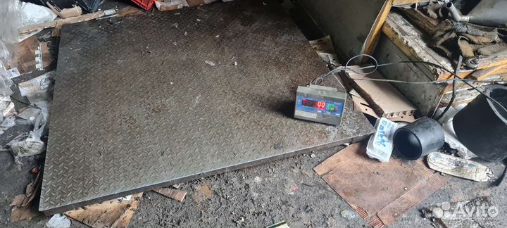 Продам вессы платформеные