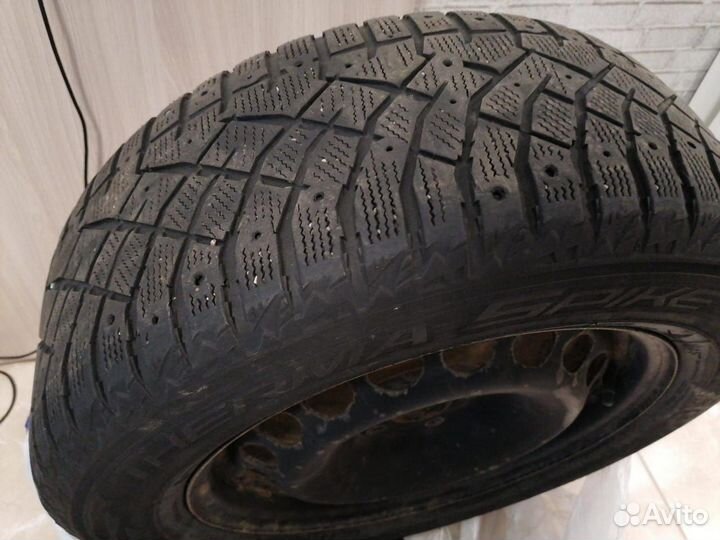 Nitto Therma Spike R16