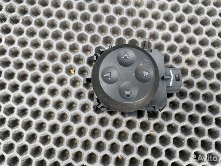 Регулировка сиденья Мерседес 164 204 207 212 218