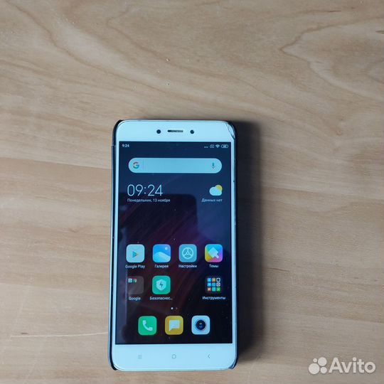 Xiaomi Redmi 4X, 3/32 ГБ