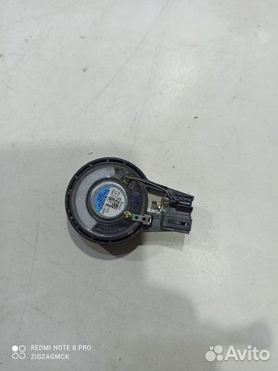 Динамик двери (передний правый) (Audi Q8)