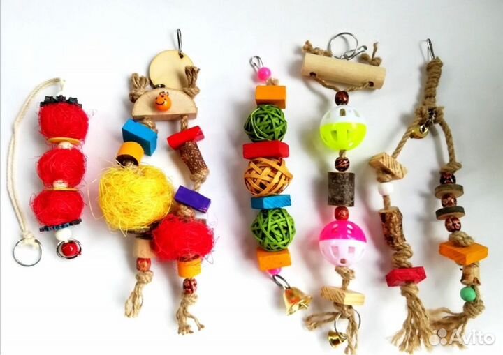 Игрушки для попугаев