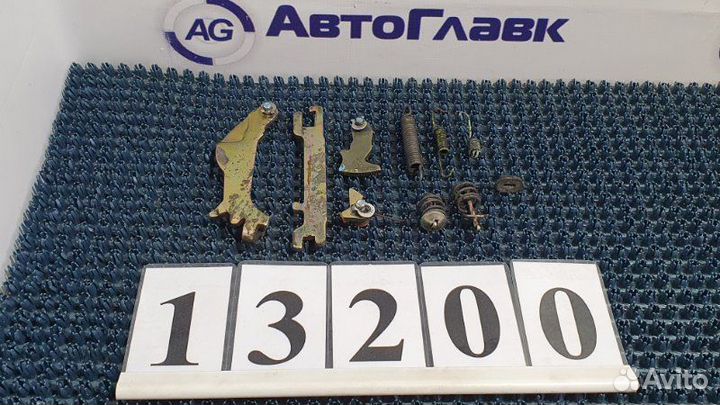 Ремкомплект стояночного тормоза Toyota Echo