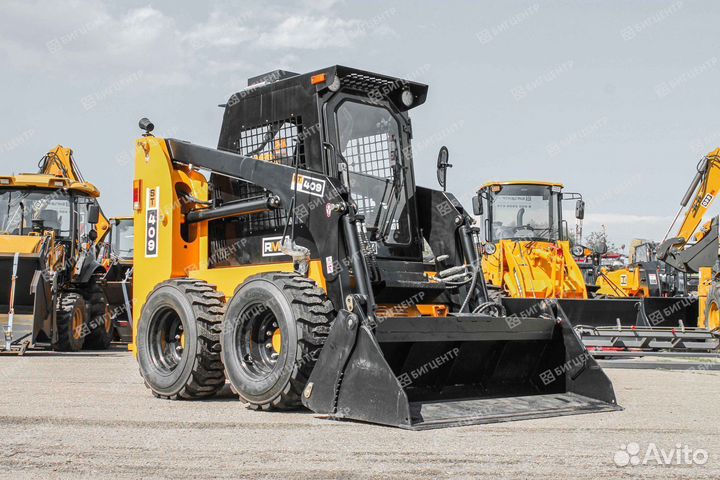 Мини-погрузчик Runmax ST409, 2023