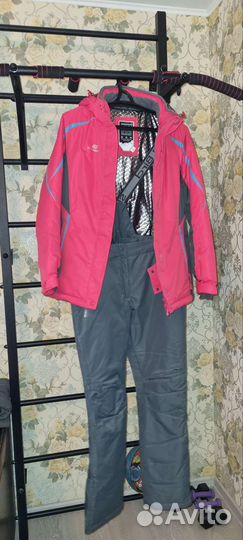 Горнолыжный костюм женский 46 48