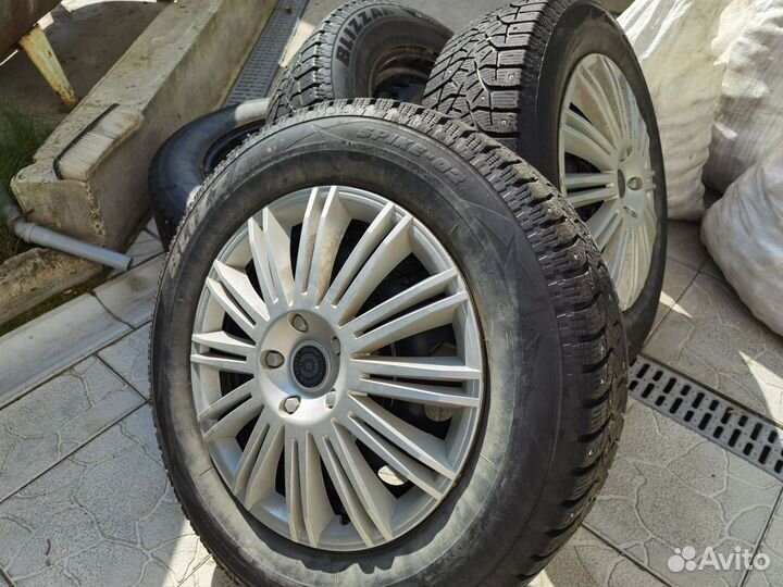 Колеса в сборе 195/65R15 Bridgestone