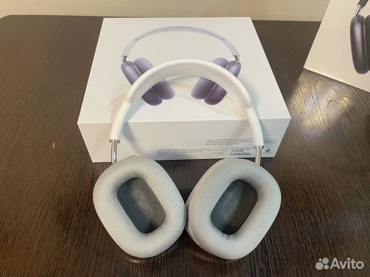 AirPods Max