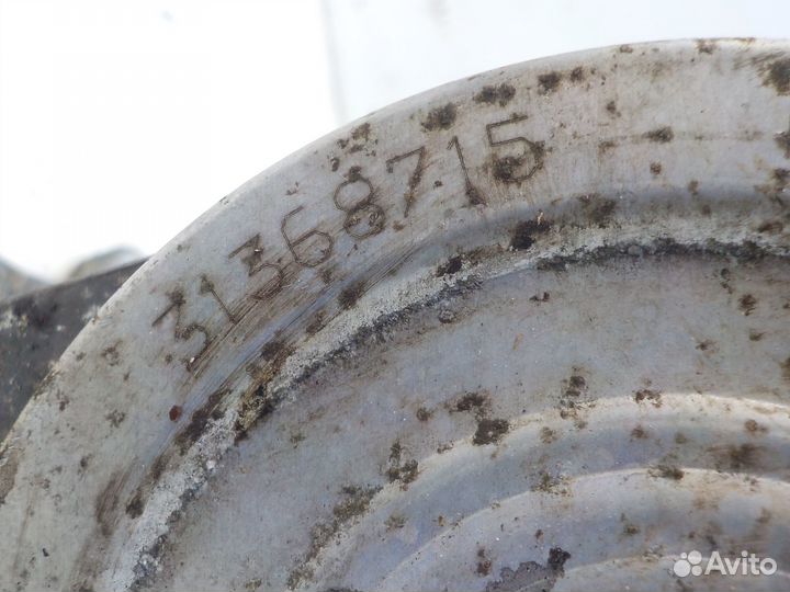 Б/У Б/У Насос системы охлаждения (помпа) Volvo S60