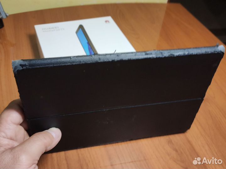 Планшет Huawei Mediapad T5