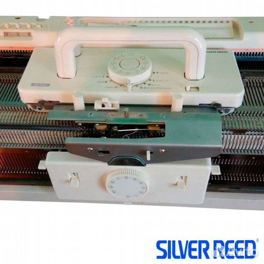 Вязальная машина Silver reed SK840/SRP60N