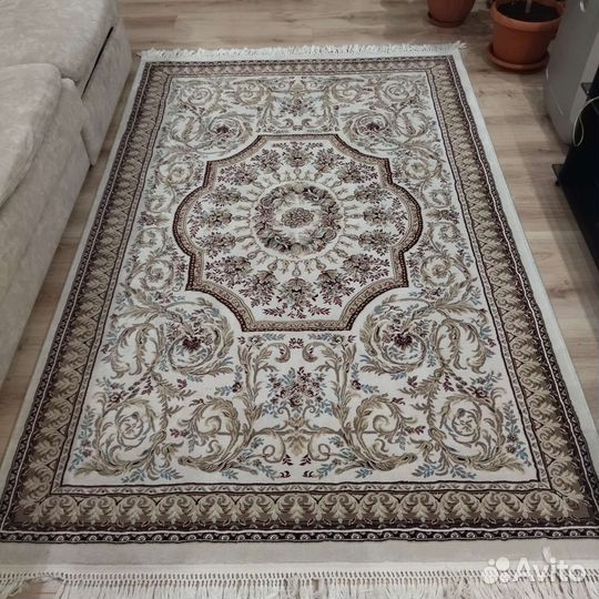 Ковер новый