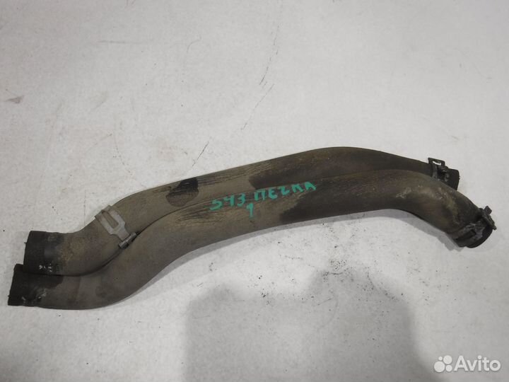 Патрубок отопителя Skoda Fabia