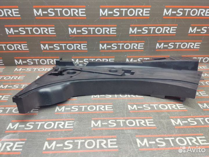 Ящик для инструментов Bmw 7-Series E65 N62B36A