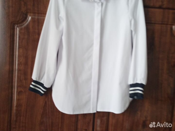 Пиджак и блузка для девочки 7-8 лет