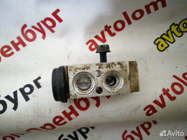 Трв клапан кондиционера Kia Sportage 3