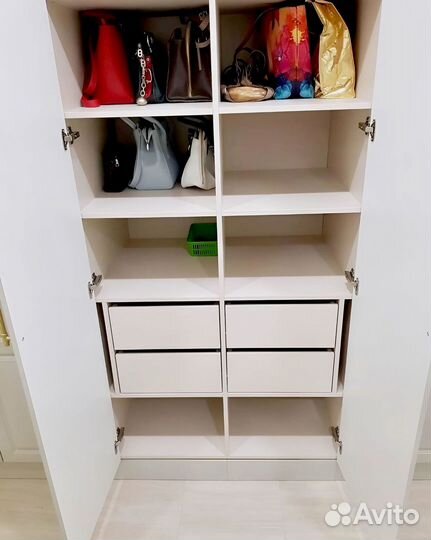 Шкаф для одежды / Шкаф купе / Шкаф распашной