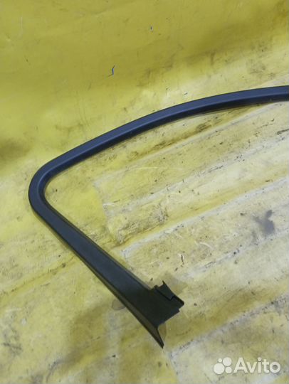 Накладка двери декоративная Audi A4 B9 2015