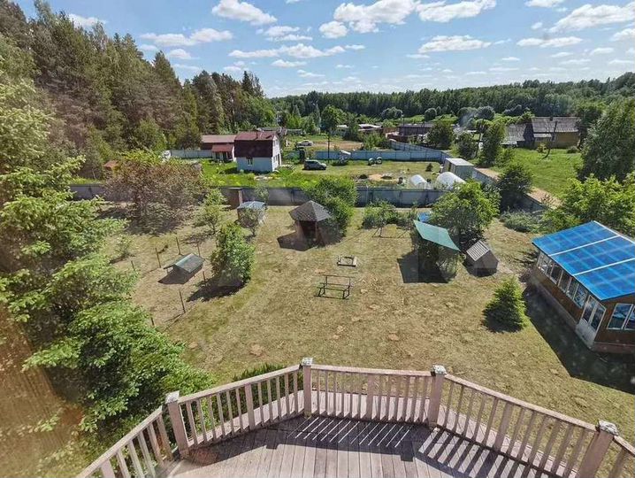 Дом 265,9 м² на участке 23,5 сот.