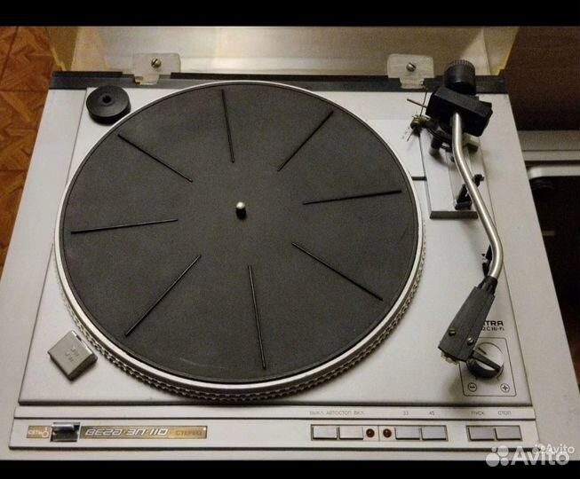 Проигрыватель винила вега 110