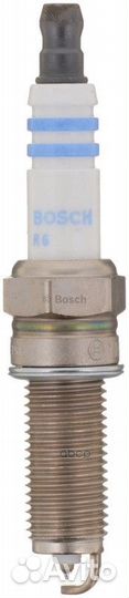 Свеча зажигания 0242140515 Bosch