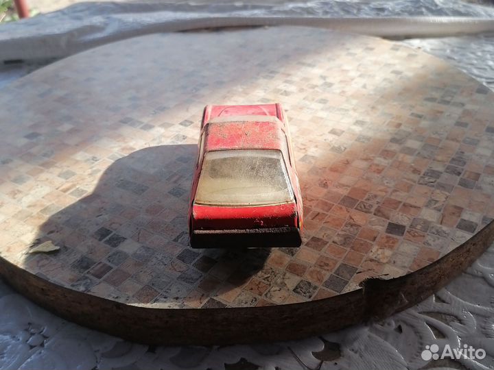 Модель автомобиля