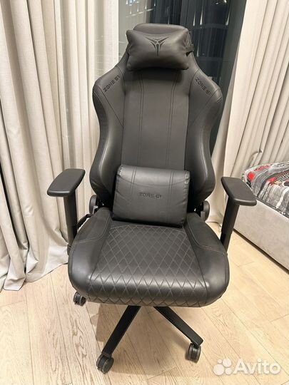 Компьютерное игровое кресло Zone 51