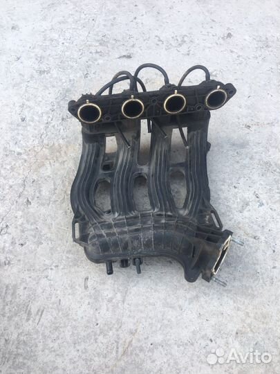 Впускной коллектор Priora ваз 2110/2112 1.6л 16К