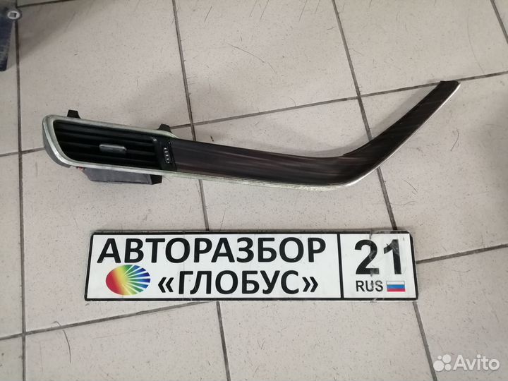 Накладка торпеды левая Toyota Camry Камри 70