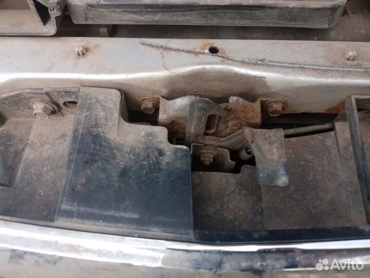 Замок капота Mazda 323 BJ