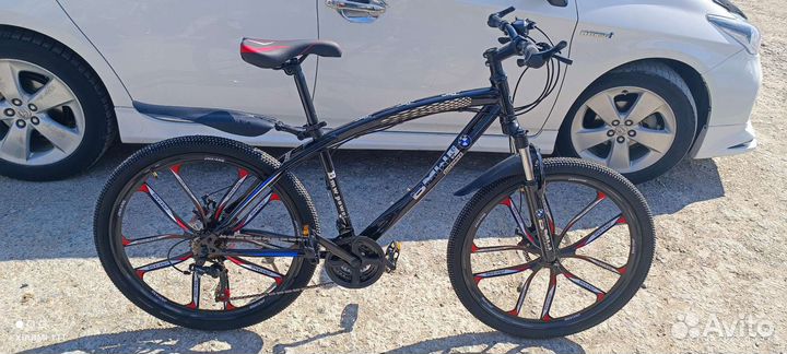 Новая велосипед BMW для взрослых