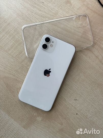 iPhone 11, 64 ГБ