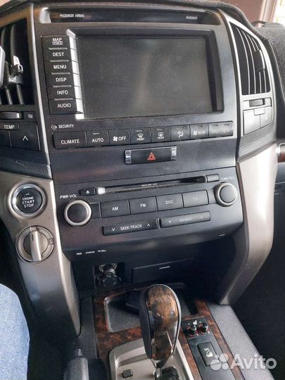 Штатная магнитола Тойота Ленд Крузер 200