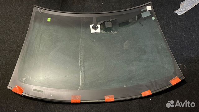 Стекло лобовое А-4 2001- с датчиком дождя