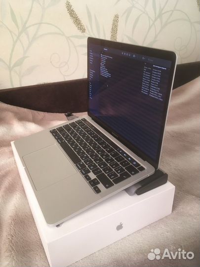 MacBook Pro 13-inch M1 2020