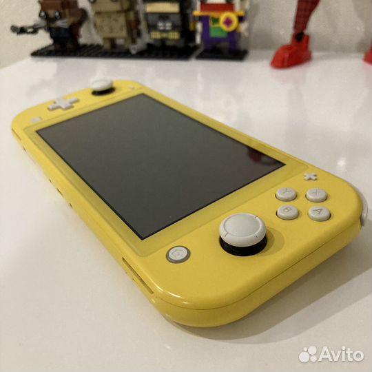 Nintendo switch lite
