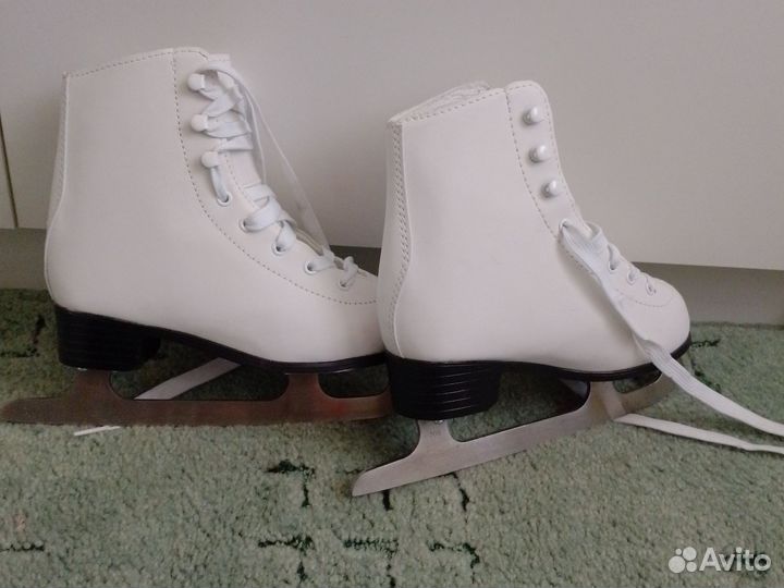 Коньки фигурные профессиональные