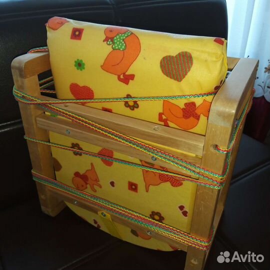 Детская качель подвесная