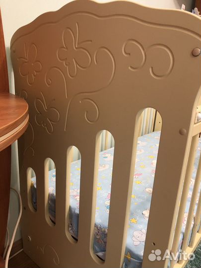 Детская кроватка с матрасом 120 на 60. Торг