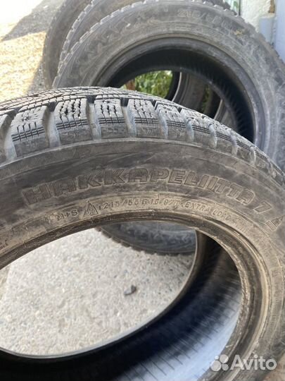 Nokian Tyres Hakkapeliitta 7 215/55 R16 97