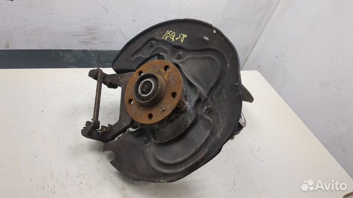 Ступица (кулак, цапфа) левая задняя Audi A8 (D4)