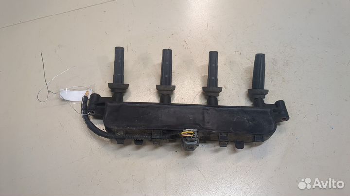 Катушка зажигания Peugeot 206, 2001