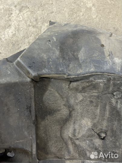 Подкрылок передний правый bmw x6 f16 f86