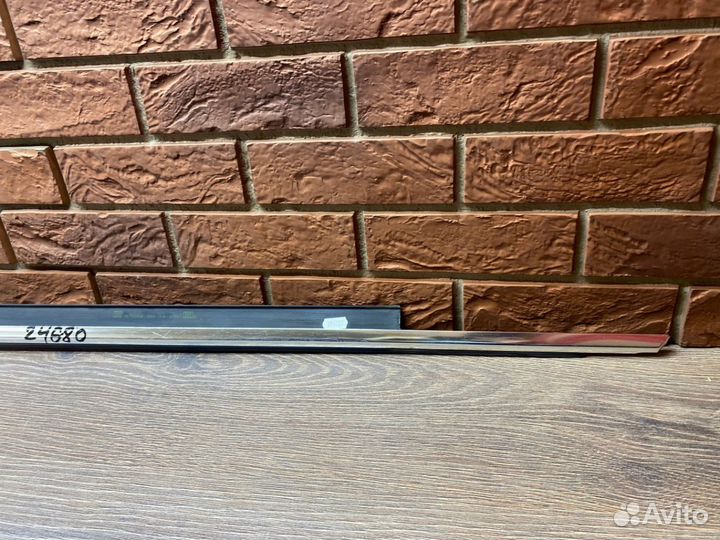 Накладка стекла переднего левого Audi A6 C7 11-18